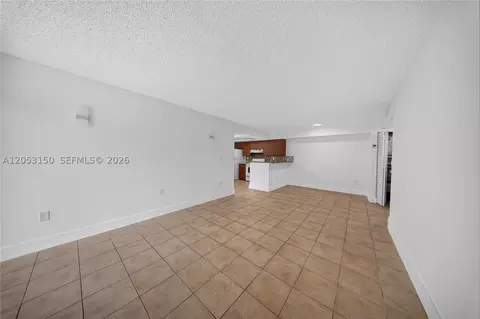 Living - 7195 NW 179th St #109, Hialeah, FL 33015 photo 4 of 7