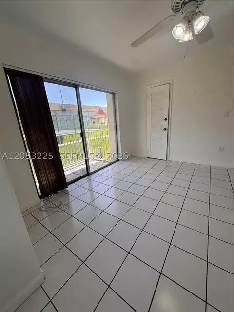Living - 5325 SW 77th Ct #107F, Miami, FL 33155 photo 2 of 2