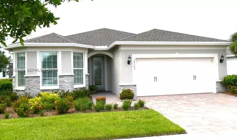 10305 SW Zaffre Ln, Port Saint Lucie, FL 34987