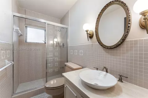 Bath - 11950 SW 67 Ct, Pinecrest, FL 33156 photo 1 of 5