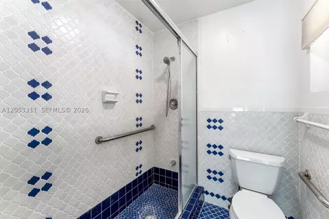 Bath - 11950 SW 67 Ct, Pinecrest, FL 33156 photo 2 of 5