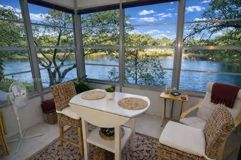 3530 NW 52nd Ave #509, Lauderdale Lakes, FL 33319
