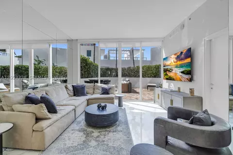 50 S Pointe Dr #510, Miami Beach, FL 33139