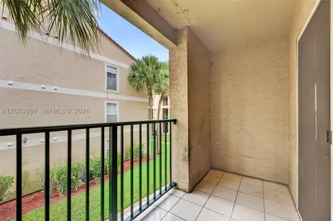 Exterior - 995 Riverside Dr #120, Coral Springs, FL 33071 photo 2 of 2