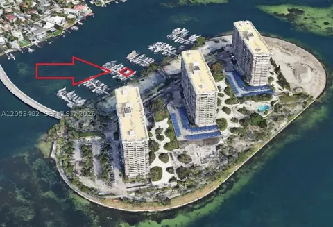 4 Grove Isle Dr #SLIP C-13, Coconut Grove, FL 33133