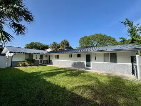 105-107 NE 30th Ct, Wilton Manors, FL 33334
