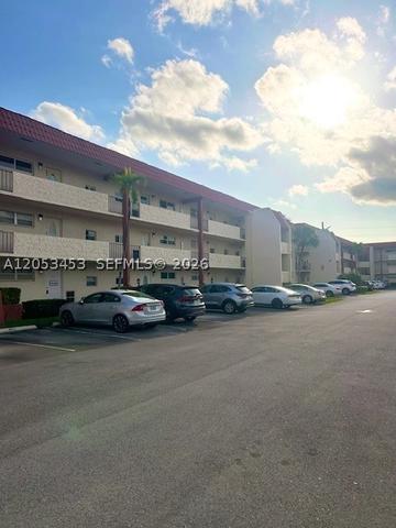 361 S Hollybrook Dr #104, Pembroke Pines, FL 33025