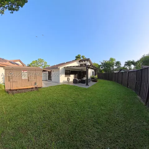 1490 Flamingo Ct, Pembroke Pines, FL 33026