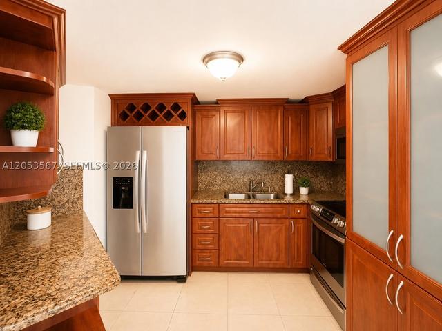 825 Brickell Bay Dr #1245, Miami, FL 33131