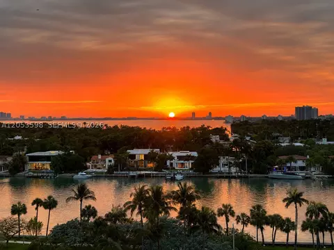 6450 Collins Ave #1001, Miami Beach, FL 33141