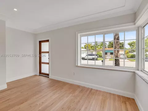 Living - 9033 Carlyle Ave, Surfside, FL 33154 photo 2 of 8
