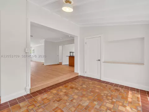 Living - 9033 Carlyle Ave, Surfside, FL 33154 photo 8 of 8