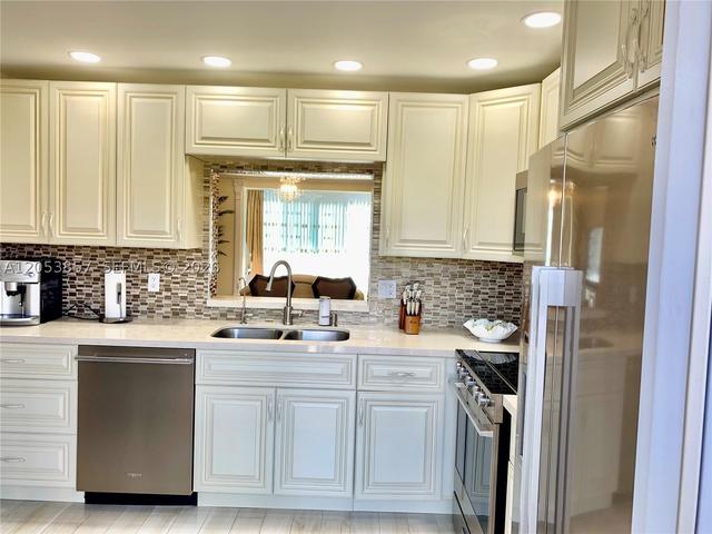 619 NE 14th Ave #301, Hallandale Beach, FL 33009