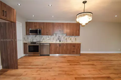 2291 NW 48th Ter #214, Lauderhill, FL 33313
