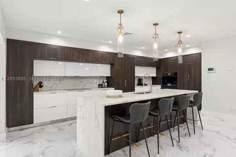 Kitchen - 19035 E St Andrews Dr, Hialeah, FL 33015 photo 2 of 4