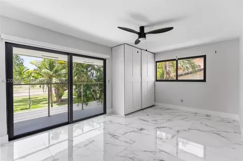 Bedroom - 19035 E St Andrews Dr, Hialeah, FL 33015 photo 5 of 6