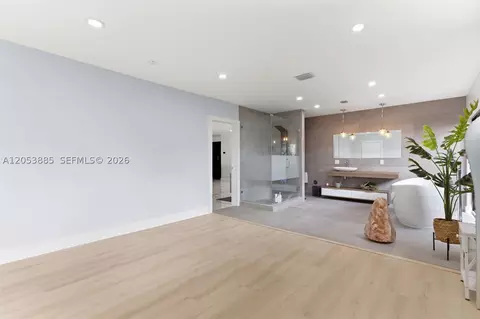 Other - 19035 E St Andrews Dr, Hialeah, FL 33015 photo 9 of 14