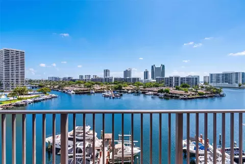 300 Three Islands Blvd #207, Hallandale Beach, FL 33009