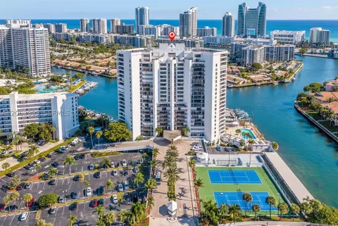 300 Three Islands Blvd #207, Hallandale Beach, FL 33009