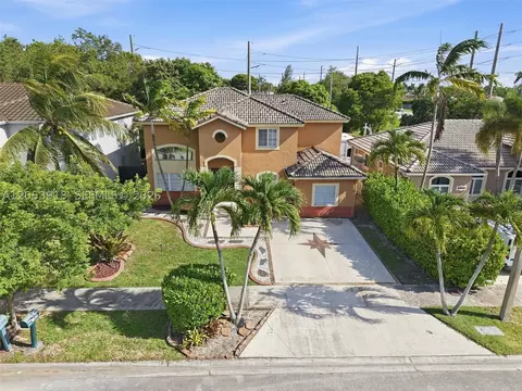 14640 SW 176th Ter, Miami, FL 33177