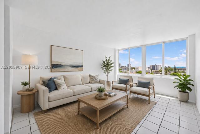 7441 Wayne Ave #8G, Miami Beach, FL 33141