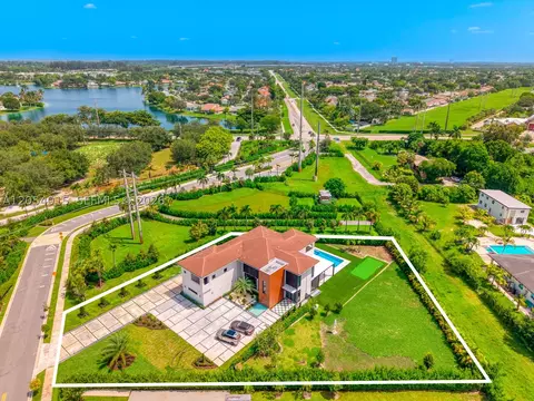 1500 SW 149th Ter, Davie, FL 33326