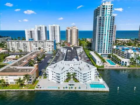 1913 S Ocean Dr #208, Hallandale Beach, FL 33009