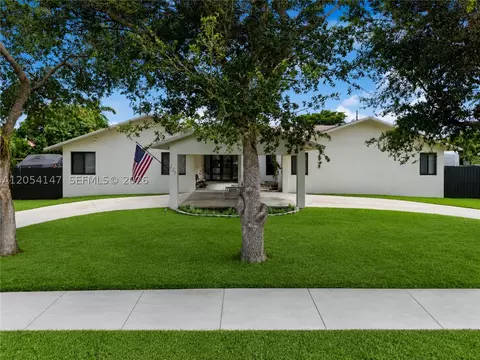 225 NW 21st St, Homestead, FL 33030