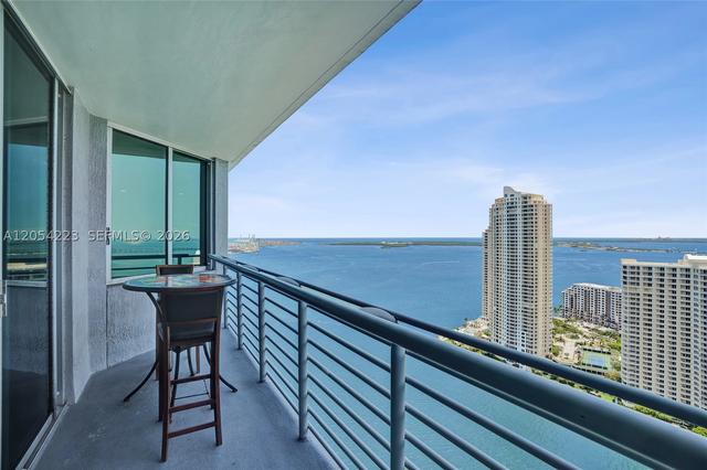 335 S Biscayne Blvd #3807, Miami, FL 33131