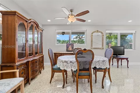Dining - 766 E 36th St, Hialeah, FL 33013 photo 2 of 2