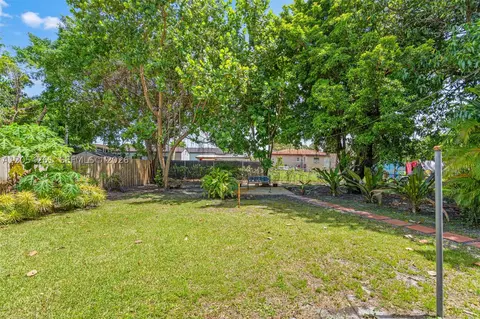 Exterior - 766 E 36th St, Hialeah, FL 33013 photo 9 of 13