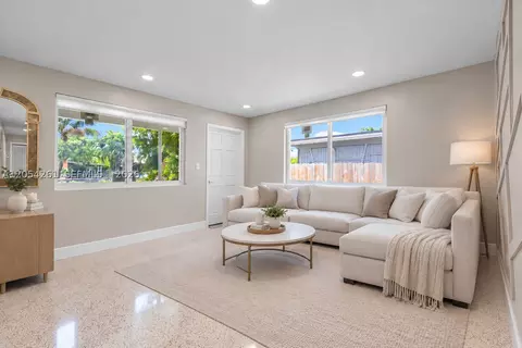 Living - 766 E 36th St, Hialeah, FL 33013 photo 6 of 10