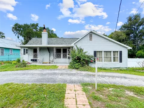 211 N 12th St, Leesburg, FL 34748