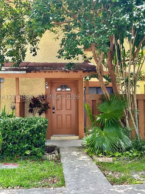 4070 Sierra Ter, Sunrise, FL 33351