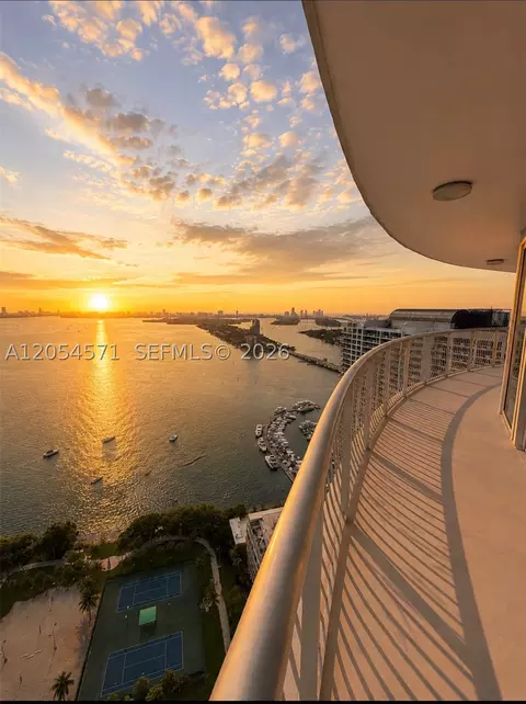 1750 N Bayshore Dr #4201, Miami, FL 33132