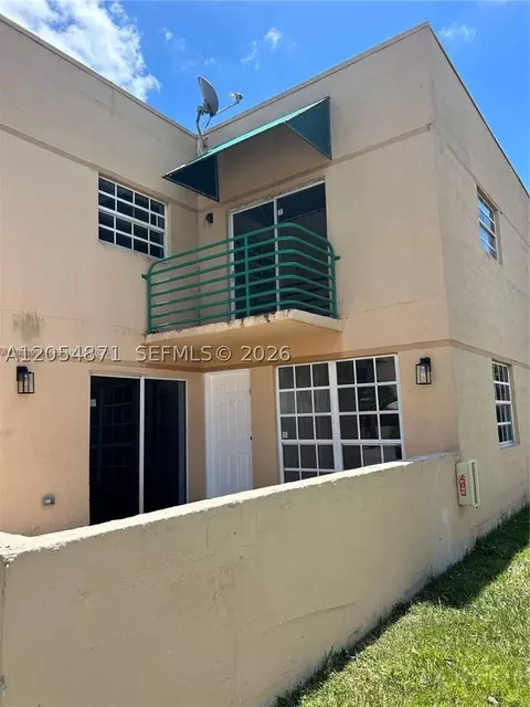 11880 SW 19th Ter #113, Miami, FL 33175