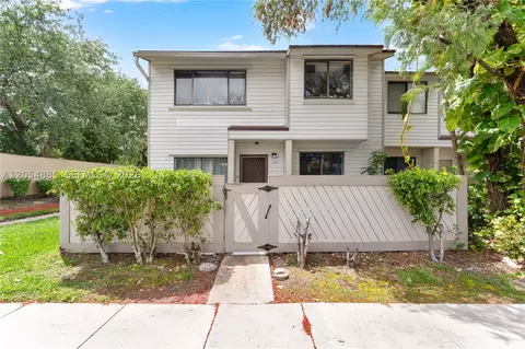 3541 NW 99th Ter #6A, Sunrise, FL 33351