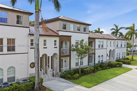 4425 SW 160th Ave #213, Miramar, FL 33027