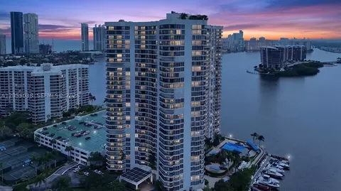 3530 Mystic Pointe Dr #1606, Aventura, FL 33180
