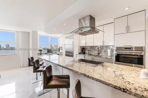 251 174th St #1104, Sunny Isles Beach, FL 33160