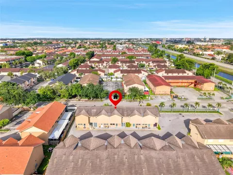 View/Area - 5255 W 26th Ct #803, Hialeah, FL 33016 photo 7 of 16