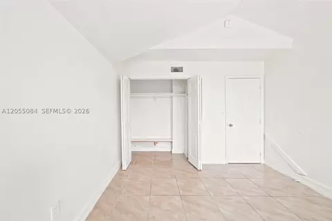 Bedroom - 5255 W 26th Ct #803, Hialeah, FL 33016 photo 3 of 7