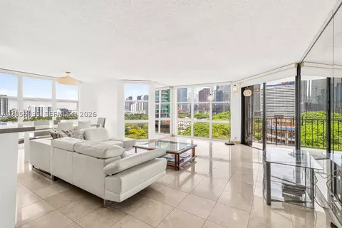 1901 Brickell Ave #B1109, Miami, FL 33129