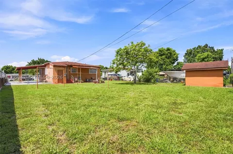 Exterior - 636 E 48th St, Hialeah, FL 33013 photo 3 of 6