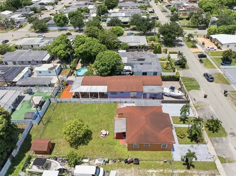 View/Area - 636 E 48th St, Hialeah, FL 33013 photo 6 of 10
