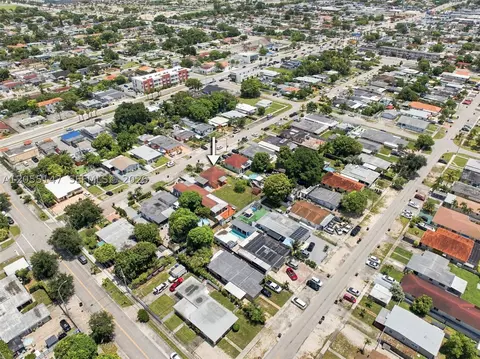 View/Area - 636 E 48th St, Hialeah, FL 33013 photo 7 of 10