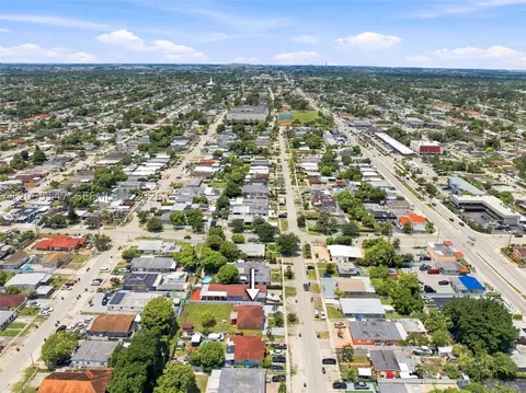 View/Area - 636 E 48th St, Hialeah, FL 33013 photo 9 of 10