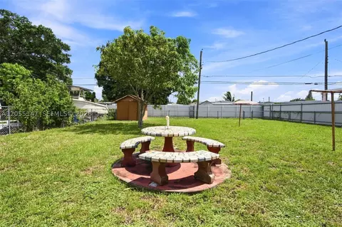 Exterior - 636 E 48th St, Hialeah, FL 33013 photo 6 of 6