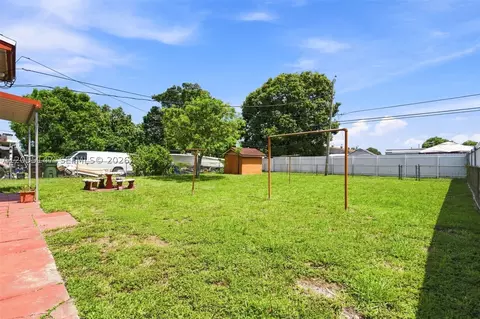 Exterior - 636 E 48th St, Hialeah, FL 33013 photo 4 of 6