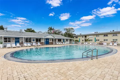 1401 N 12th Ct #3B, Hollywood, FL 33019
